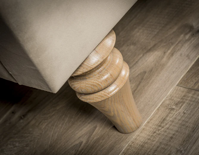 Liberty Winged Bed - Image 3