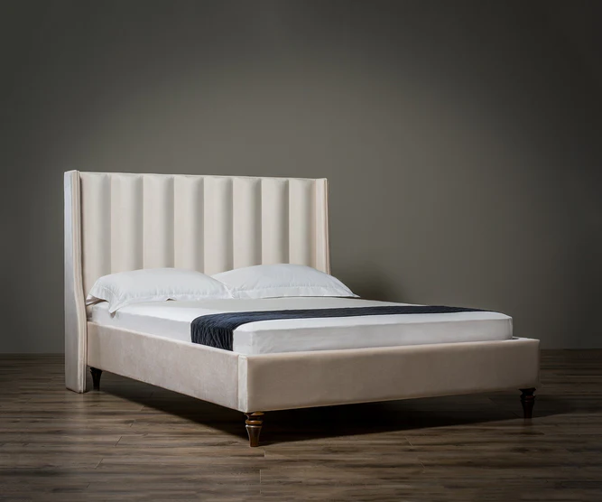 Edward Winged Bed - Image 5