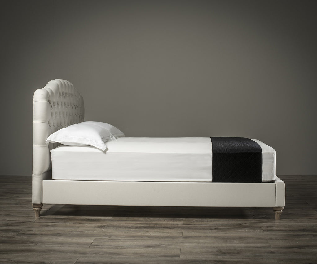 Churchill Chesterfield Bed - Image 4